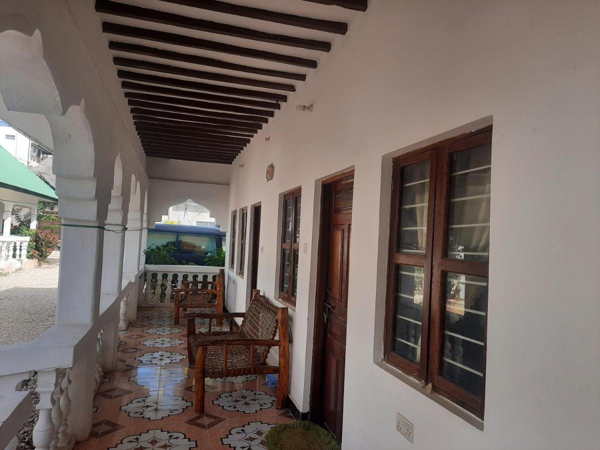 Ames Nungwi Acomodação com café da manhã Exterior foto